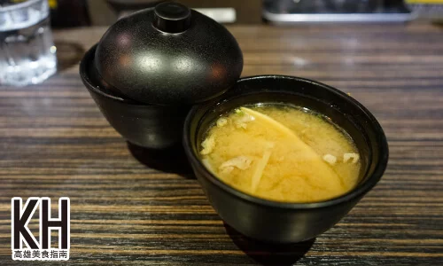 《咕嚕咕嚕家》豬肉蔬菜味噌湯