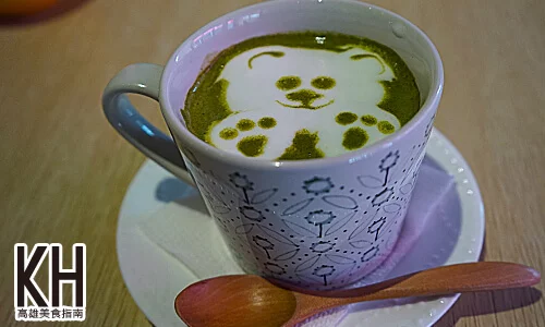 《暖暖輕食坊》熱的玉露抹茶鮮奶