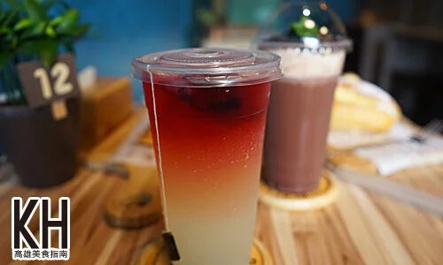 《奧格吐司》花果紅莓蘇打