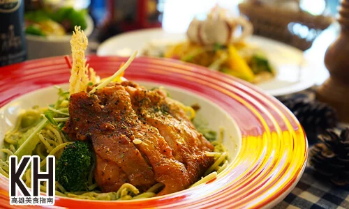 《拉斐爾廚坊》法式香榭雞腿排