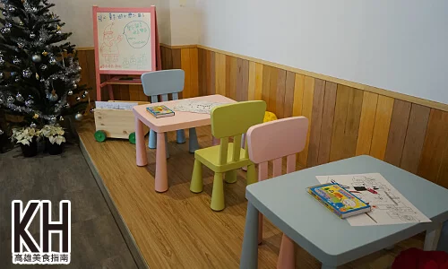 《濰克早午餐》小朋友遊樂區