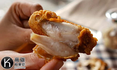 《黑妞鹹酥雞》超酥脆麵皮雞肉還有湯汁