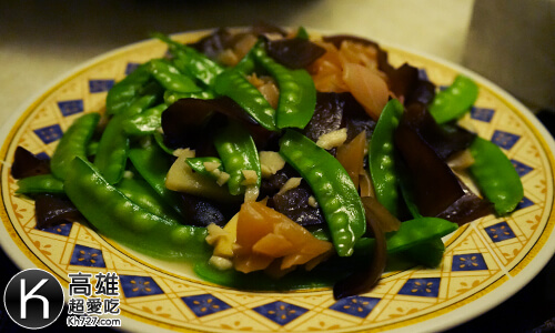 《滿玉食堂&阿州海鮮燒烤》魷魚木耳豌豆