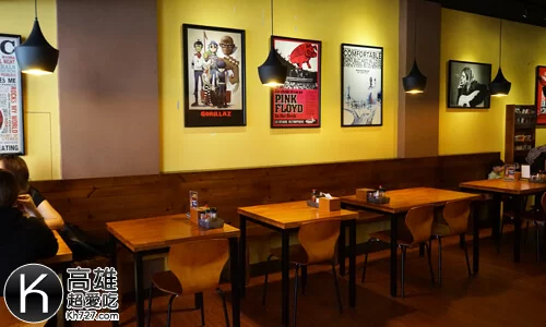 《搖滾披薩Pizza Rock》裝潢