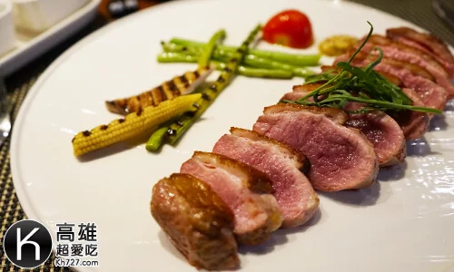 《A-STEAK》香煎櫻桃鴨胸